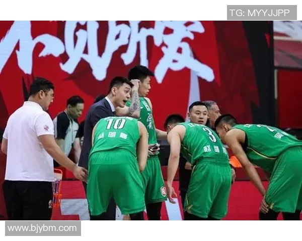 江苏与重庆首轮对决精彩回顾球队表现与战术分析全景呈现