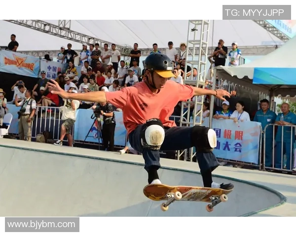 极限运动嘉年华特别报道：见证北京滑板队从零到一的成长历程