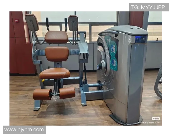 腹肌训练的健身器材：专为腹部打造的器材推荐